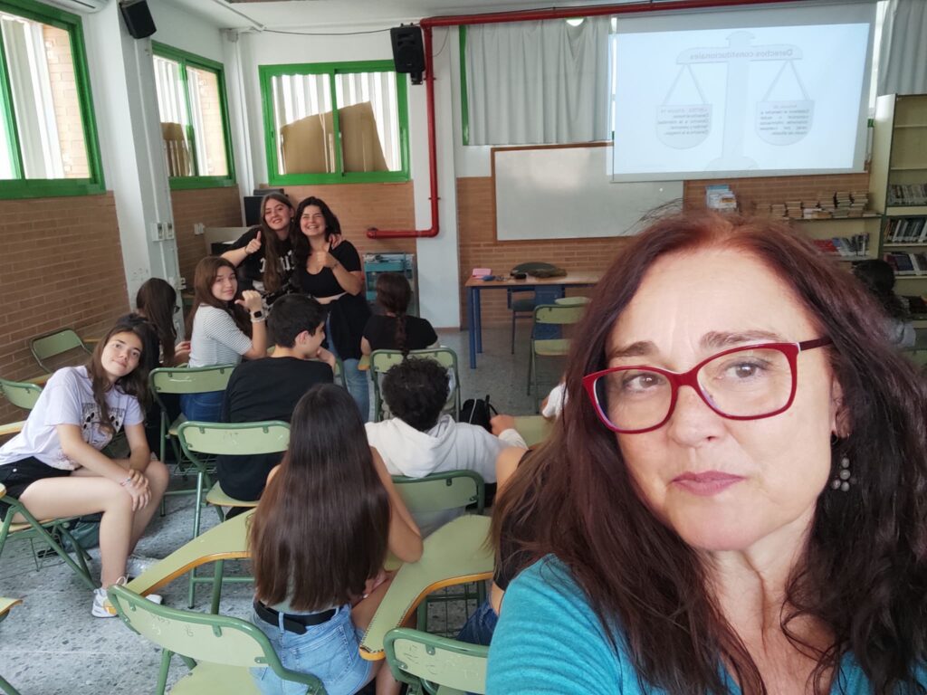 Yolanda Cruz: taller desenreda.